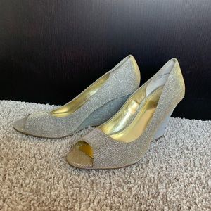 Gold glitter wedges